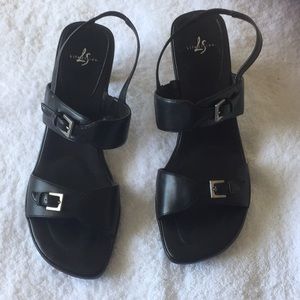 Women’s shoes